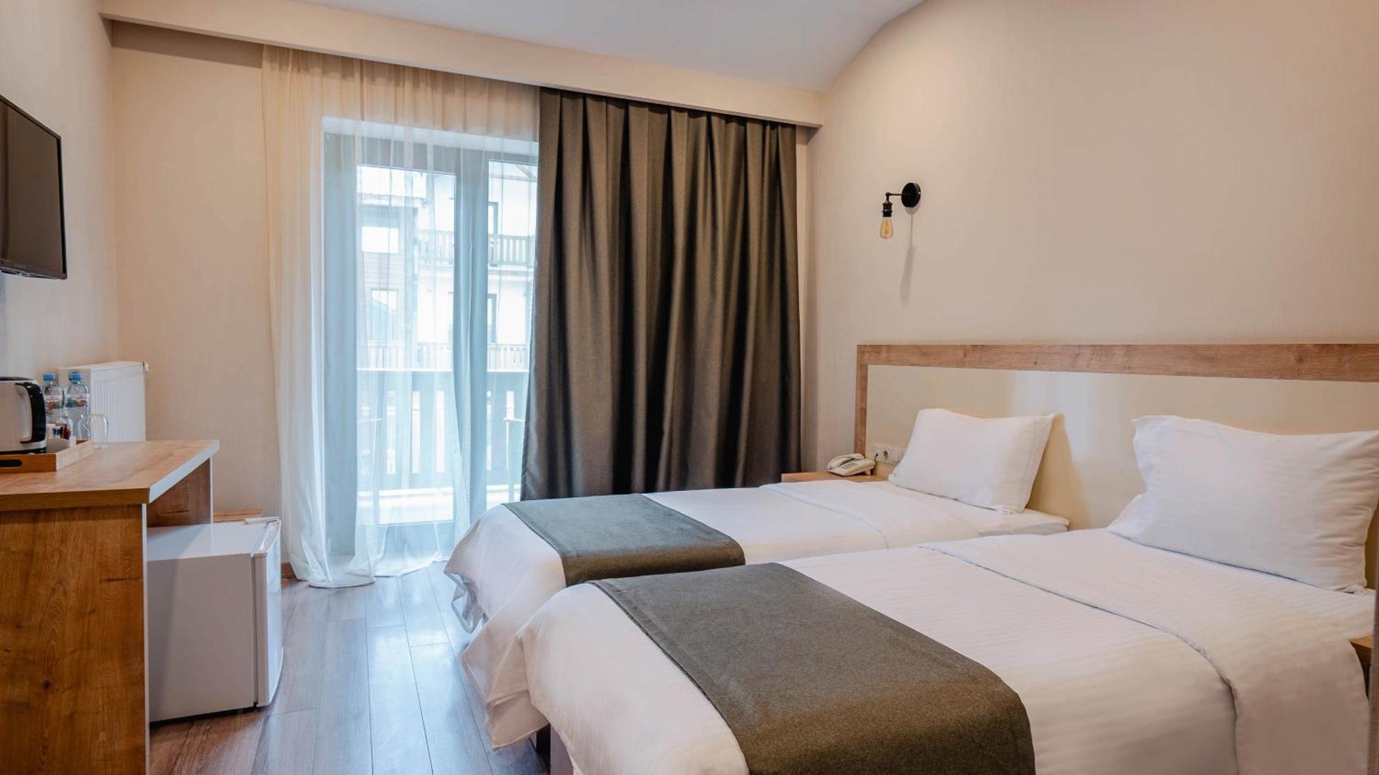 מלון Gudauri Inn 5*