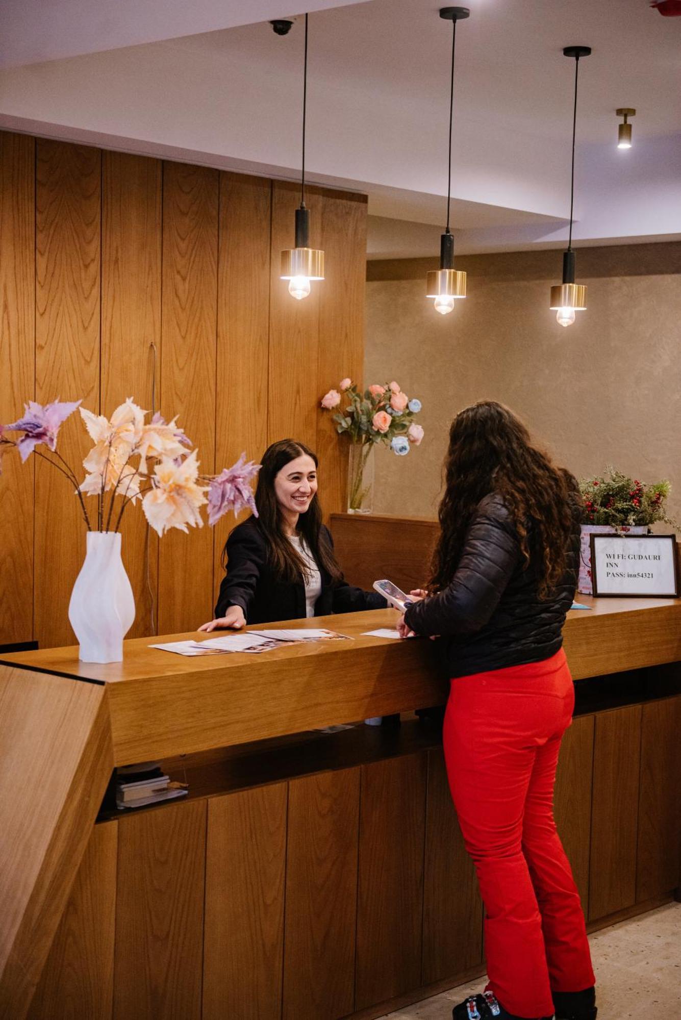 מלון Gudauri Inn 5*